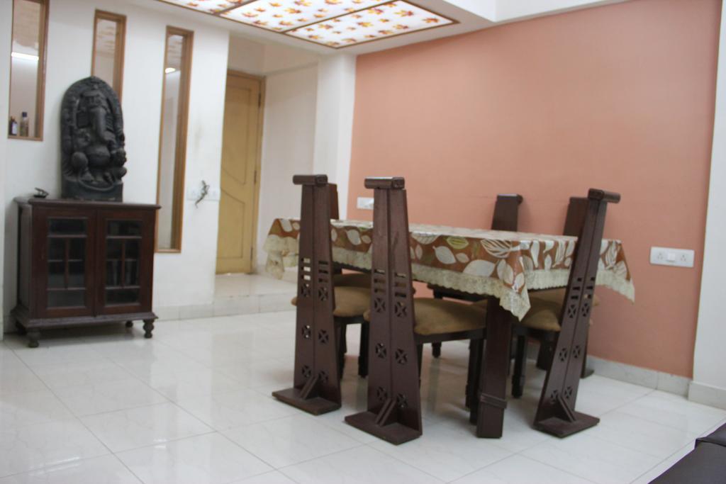 Sohum Habitat Goregaon Exhibition Centre Hotel - Mumbai, Mumbai